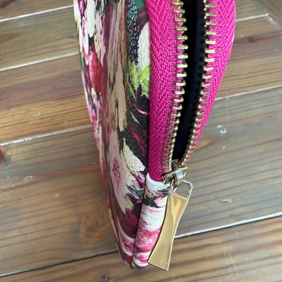 KATE SPADE Pink Floral Rose Print 13" Laptop Padded Zipper Sleeve Case Pre-owned - Picture 13 of 14